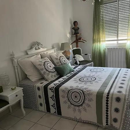 Avec Vue Panoramique Sur La Cite Medievale B&B