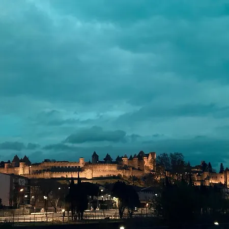 Avec Vue Panoramique Sur La Cite Medievale 3* Carcassonne